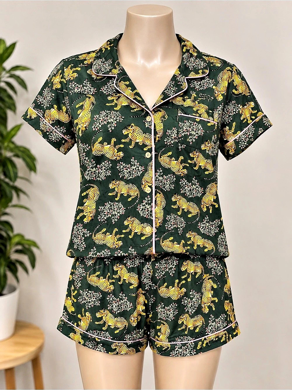 Women's Animal Print Pajama Set in Green & Yellow